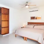 Spacious 5th Ave Condo w/ Pool: Perfect for Groups
