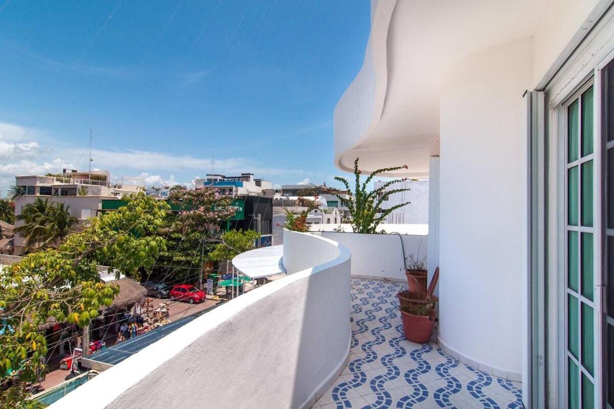 Lovely 4 Bedroom In The Heart Of Downtown Apartamento Playa del Carmen