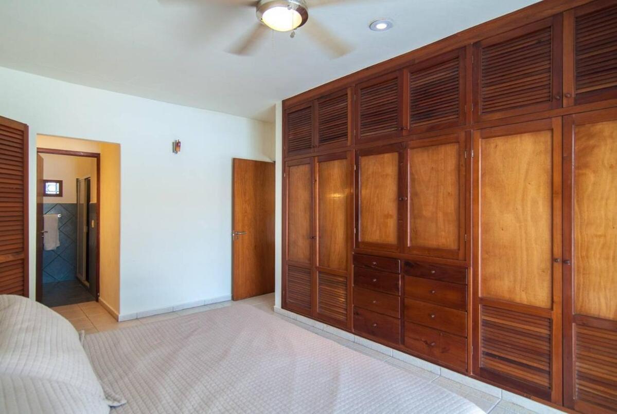 Lovely 4 Bedroom In The Heart Of Downtown Apartamento